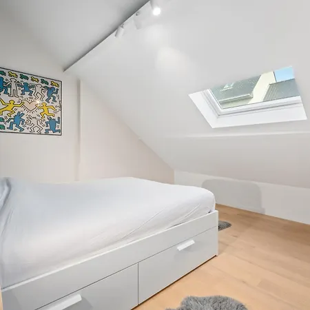 Prachtig, Moderne En Stijlvolle Gezinswoning 6p Дом отдыха *